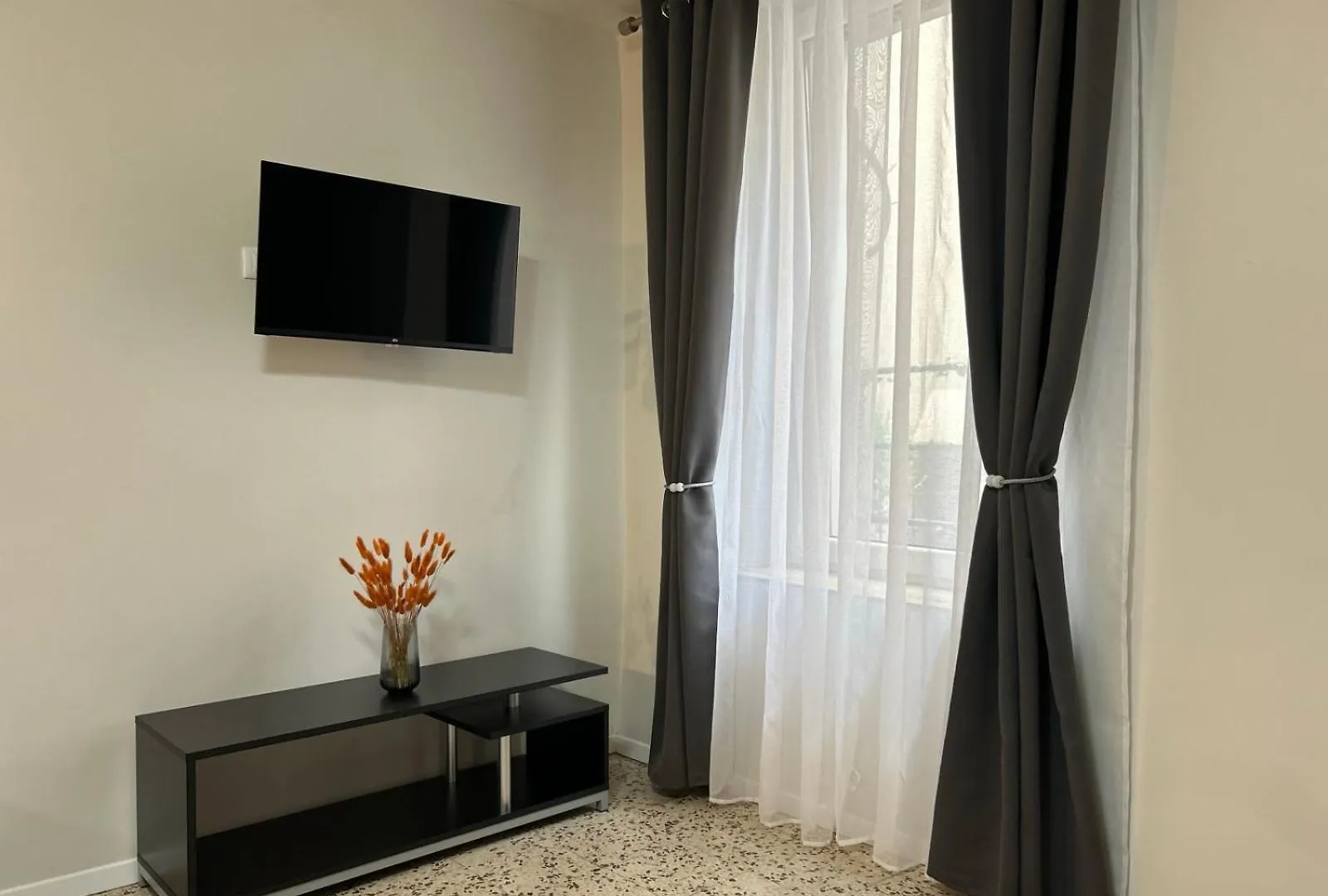 Timco Apartment With Balcony And Air-Conditioner Torno